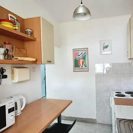 Colony Apartment *